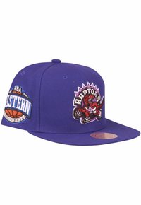 Mitchell & Ness SIDEPATCH TORONTO RAPTORS - Gorra - purple