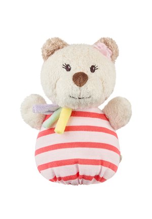 Plüschteddy mit beigen, lockigen Ohren, brauner Nase, Körper mit rosa Streifen, trägt einen pastellfarbenen Schal und eine rosa Blume als Ohrschmuck.