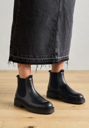 MARIT - Platåstøvletter - black