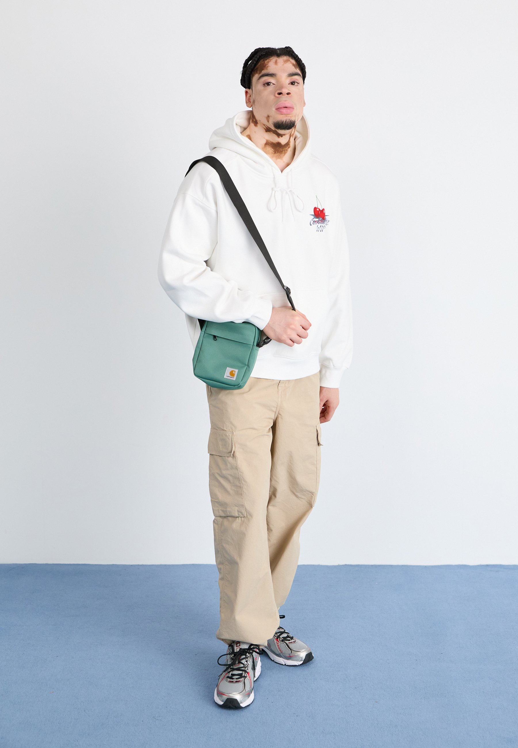 Carhartt WIP HOODED JAKE GARCIA - Sweatshirt - white - Zalando.co.uk