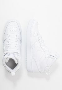 Nike Sportswear - COURT BOROUGH MID 2 UNISEX - High-top trainers - white Thumbnail Image 1