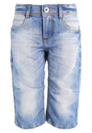 Lyseblå denimshorts med en afslappet pasform, fem lommer og synlige syninger. Stoffet har en falmet tekstur.