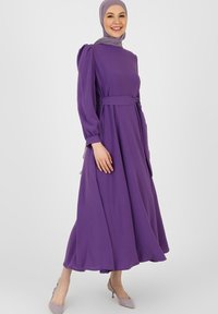 Modanisa CREW NECK - MODEST - REFKA CASUAL - Maksimekko - dark purple