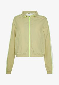 Valgt, concrete/electriclime