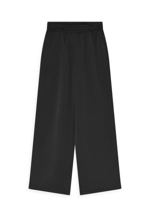 Zwarte wijde broek met elastische tailleband, gladde stof en cropped lengte, weergegeven op een witte achtergrond.