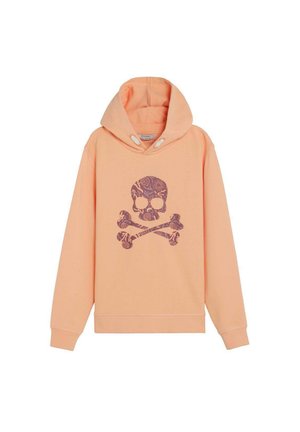 Sudadera con capucha color melocotón con un diseño de calavera y huesos cruzados morados, que presenta patrones florales en la parte delantera, mostrada sobre un fondo blanco.