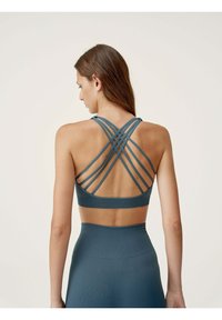 Born Living Yoga APAMALA - Sport-BH med lätt stöd - gris oscuro