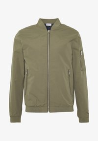 Unselected, dusky green
