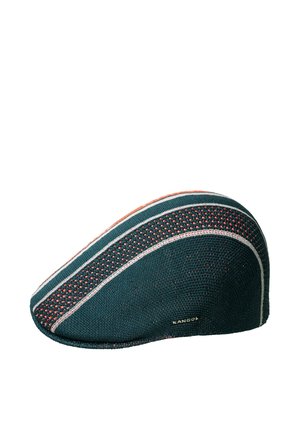Cappello piatto lavorato a maglia verde scuro con righe corallo e bianche e piccoli puntini testurizzati, con etichetta Kangol sul lato.