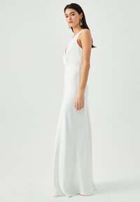 BWLDR KALEN MAXI DRESS - Maxi šaty - white