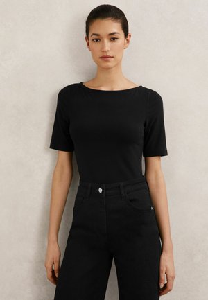 ELLIE  BOAT-NECK - Tricou basic - black