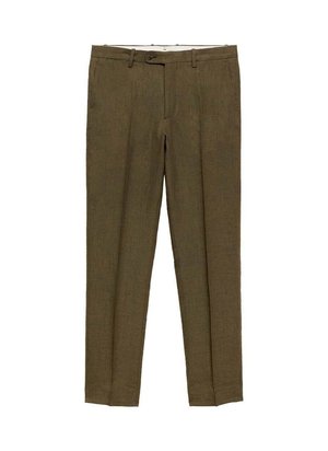Bruine linnen broek met een rechte pijp, voorzien van een vlakke voorkant, riemlussen en een gladde textuur. Geen zichtbare patronen.