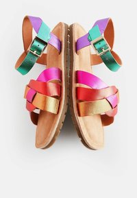 Next Sandaler - multi rainbow