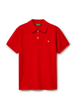 Rode poloshirt van katoen, met een kraag, een drieknopenpatroon en een klein logo-accent op de linkerborst.