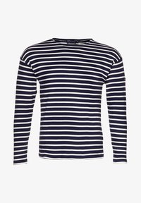 Valgt, navire/nature