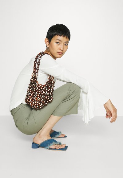 N°21 Μπλούζα - white