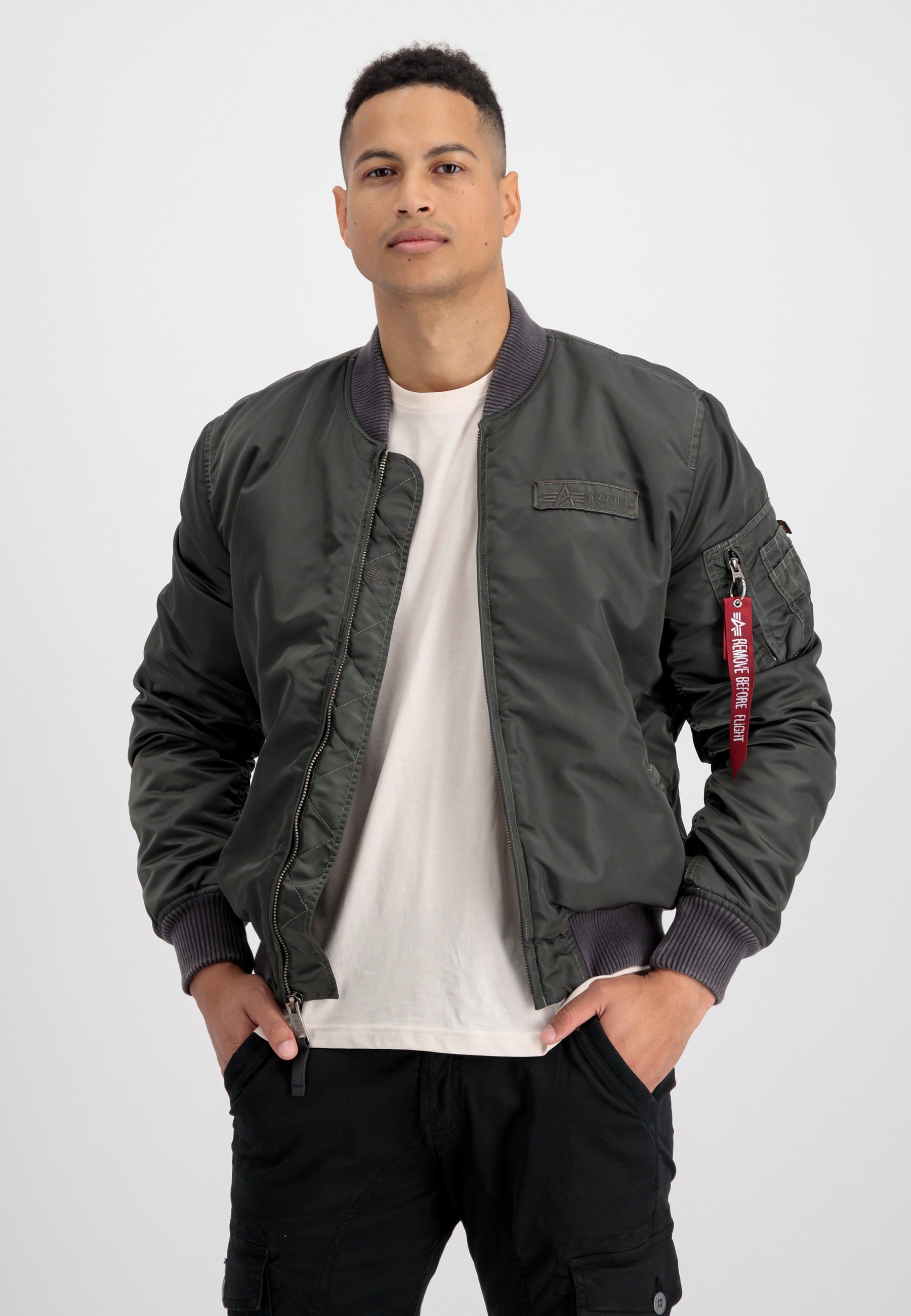 Alpha Industries FLIGHT MA-1 VF OVERDYED - Bomberjacke - greyblack