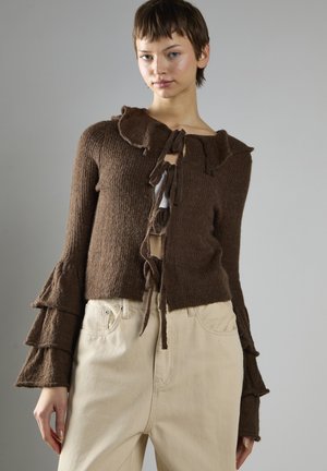 RUFFLE FRONT TIE - Strickjacke - dark brown