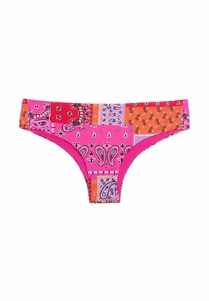 Parte inferiore di bikini rosa con un design a patchwork e motivi paisley in viola, rosso e arancione, realizzata in tessuto leggero.