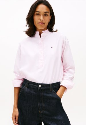 OXFORD RUFFLE NECK - Blusa - classic ithaca stp mid pink