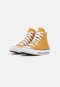 Converse Vysoké tenisky - yellow