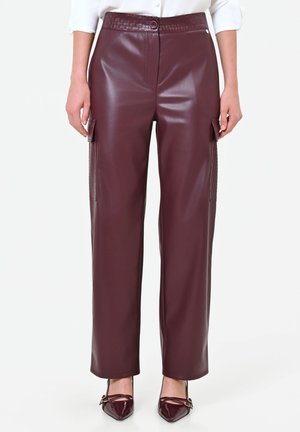 Rinascimento, PANTALONE TINTA UNITA - Pantalon cargo - bordeaux