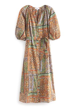 Vestido midi con mangas abullonadas, botones delanteros y cinturón, con un patrón patchwork colorido de cachemira y motivos geométricos en tonos naranja, verde y lavanda.