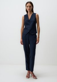 Jimmy Key V-NECK SLEEVELESS PLAIN  - Smanicato - dark blue