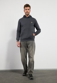 Pier One Mikina s kapucí - dark grey