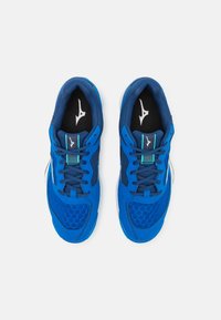 Mizuno WAVE PHANTOM 3 - Kézilabdacipő - mugen blue/white/estate blue