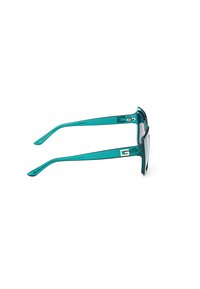 Guess INIETTATO - Ochelari de soare - verde verde sfumato