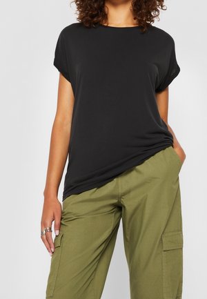 T-shirts basic - black