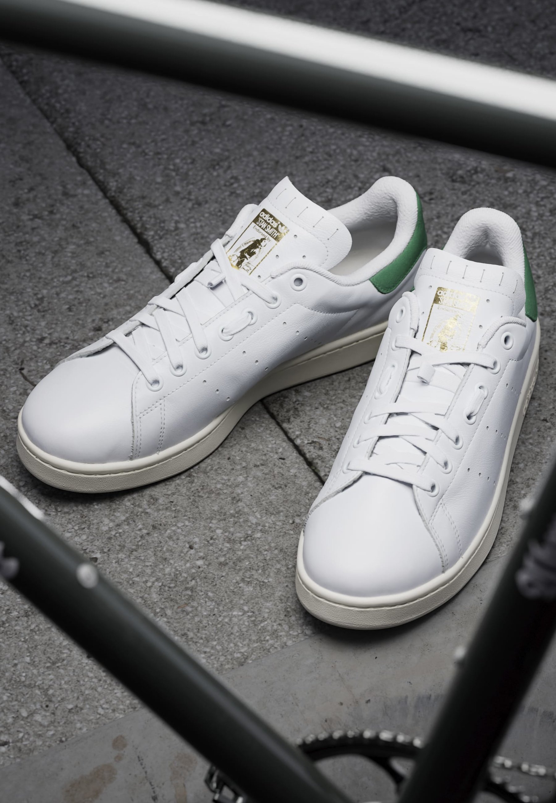 stan smith cloud white off white