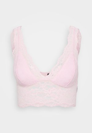 Roze čipkasti bralette s dubokim V-izrezom, cvjetnim uzorkom i širokim čipkastim naramenicama. Mekana tekstura s bešavnom, skraćenom donjim rubom.