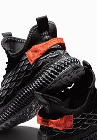 Ombre OM FOKS - Zapatillas - black