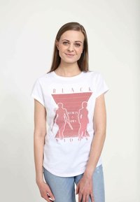 Henry Tiger BLACK WIDOW SPY SECRETS - T-shirt z nadrukiem