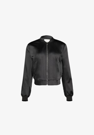 Zwarte satijnen bomberjack met een voorrits, geribbelde boorden en een ronde halslijn. Glad textuur en aansluitend ontwerp, ideaal voor het in laagjes dragen.