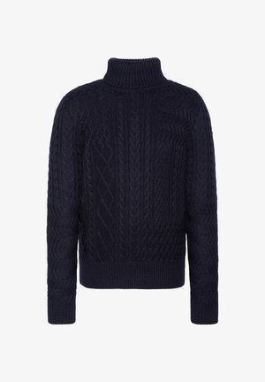 Donkerblauwe gebreide trui met hoge hals, voorzien van complexe kabelpatronen en ribgebreide manchetten en zoom voor textuur en stijl.