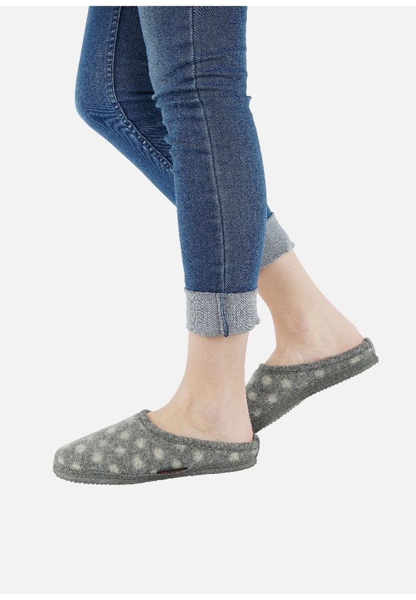 NEUENSTEIN - Hausschuh