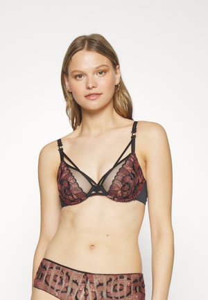 Chantelle - Fleurs Covering Underwired Bra Black main image 0