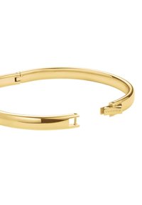 Armbande aus goldfarbenem Metall, mit glatter Oberfläche, minimalistisches Design, ausgestattet mit einem Klemmverschluss und einem Markenakzent an einem Ende.