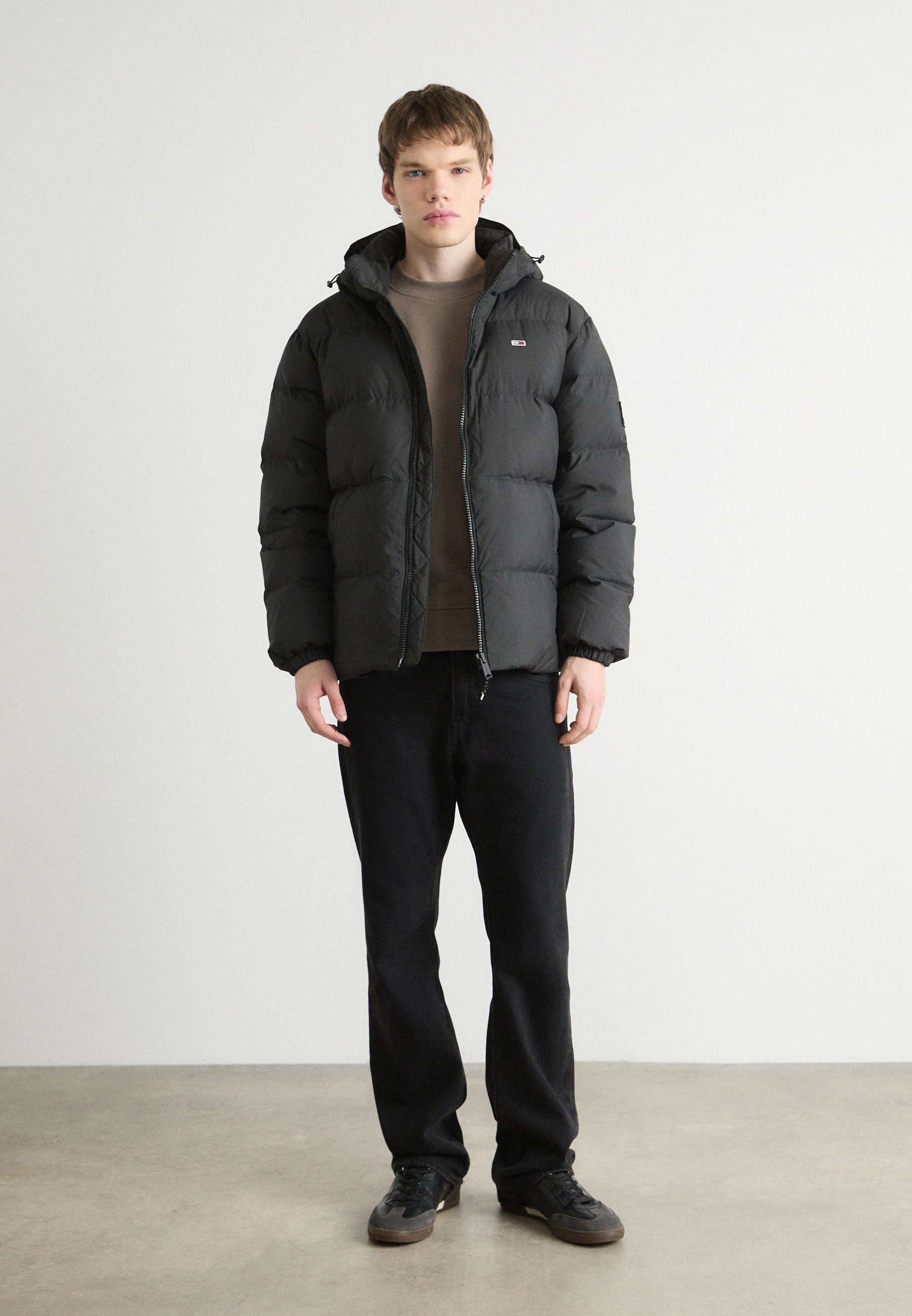 Tommy Jeans WATER REPELLENT DOWN HOODED JACKET - Jachetă cu puf