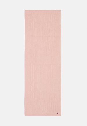 Écharpe rectangulaire en tricot côtelé rose clair avec petit logo Tommy Hilfiger brodé près d'un coin.