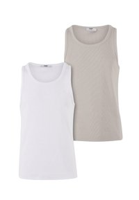 Unselected, bright white+micro chip