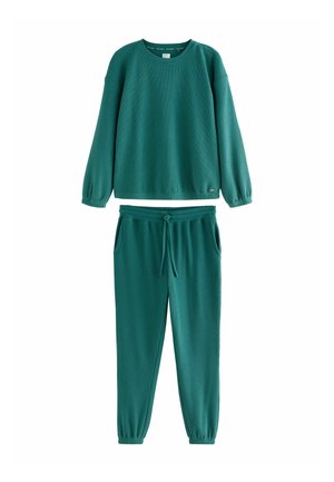 SET - Zestaw bielizny nocnej