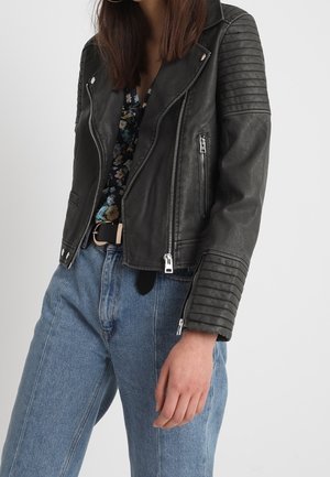 Imiteret læderjakke - black