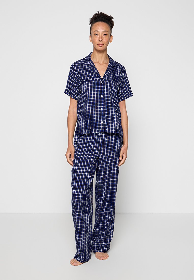 Conjunto de pijama