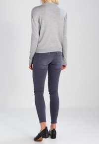 Guess Strickpullover - mottled grey