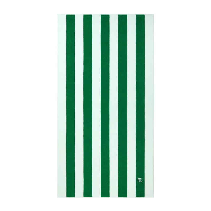 Πετσέτα παραλίας με πράσινες και λευκές ρίγες, ο ρθογώνιο σχήμα, βαμβακερό υλικό, μαλακή υφή, με ένα λογότυπο στην κάτω δεξιά γωνία.