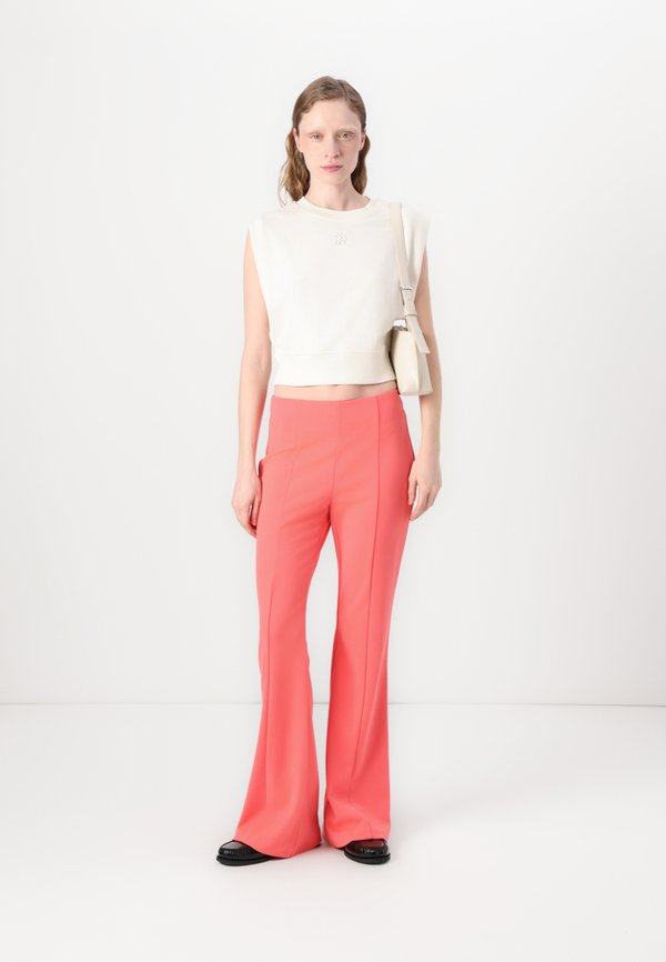 CREW NECK SLEEVELESS - Waistcoat - eggnog2